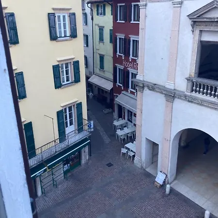 Appartamento In Centro Riva del Garda Buitenkant foto